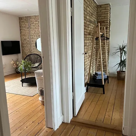Anna Apartment *